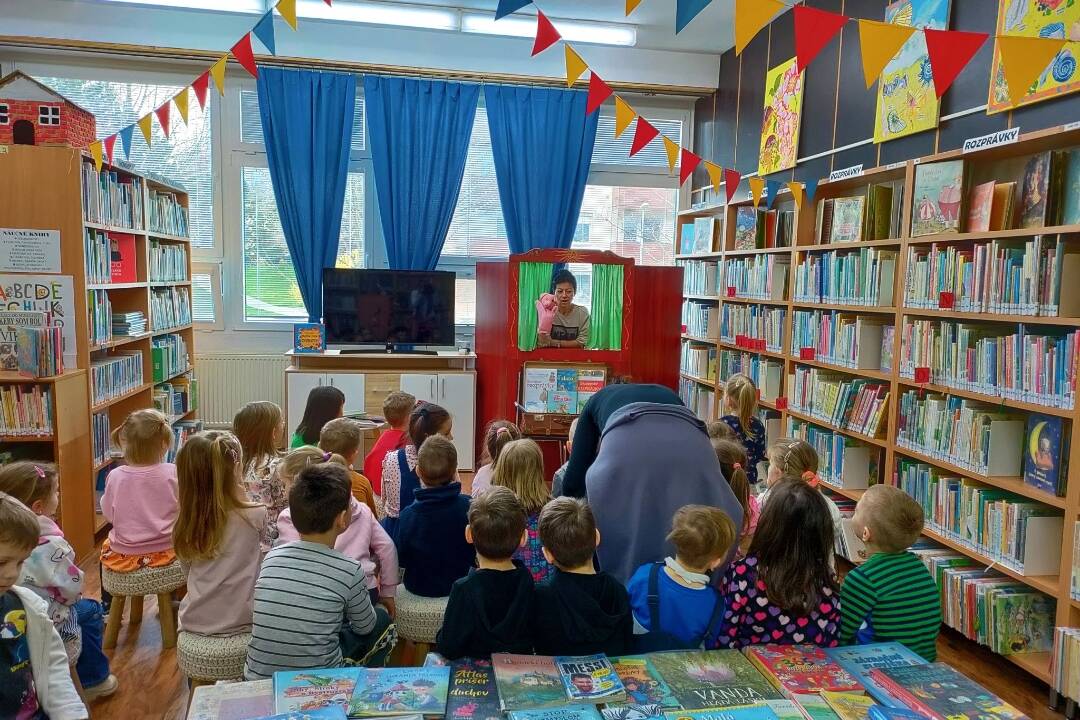 Foto: Nitrianska knižnica má stovky nových čitateľov, počas Týždňa slovenských knižníc ich prilákali zaujímavé akcie