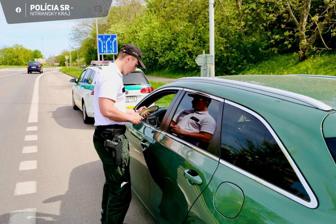 Foto: Vodiči pozor! V celom Nitrianskom kraji dnes prebiehajú osobitné policajné kontroly