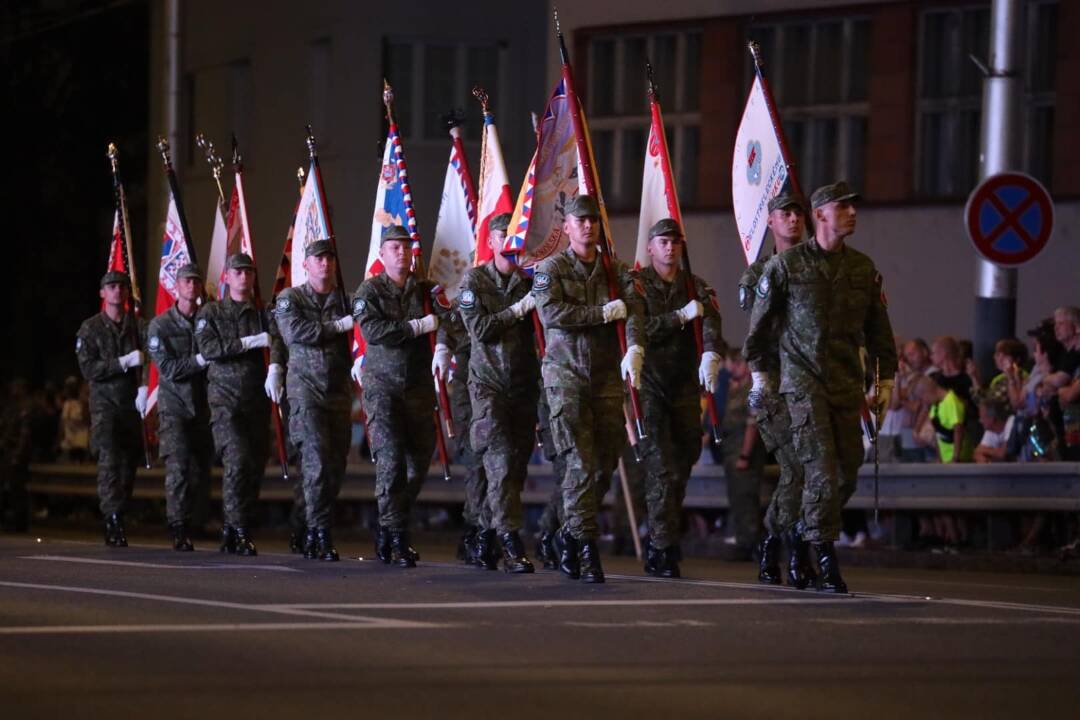 Foto: Oslavy SNP budú pod dohľadom stoviek policajtov. Ako sa dostať do Bystrice a na čo nezabudnúť?