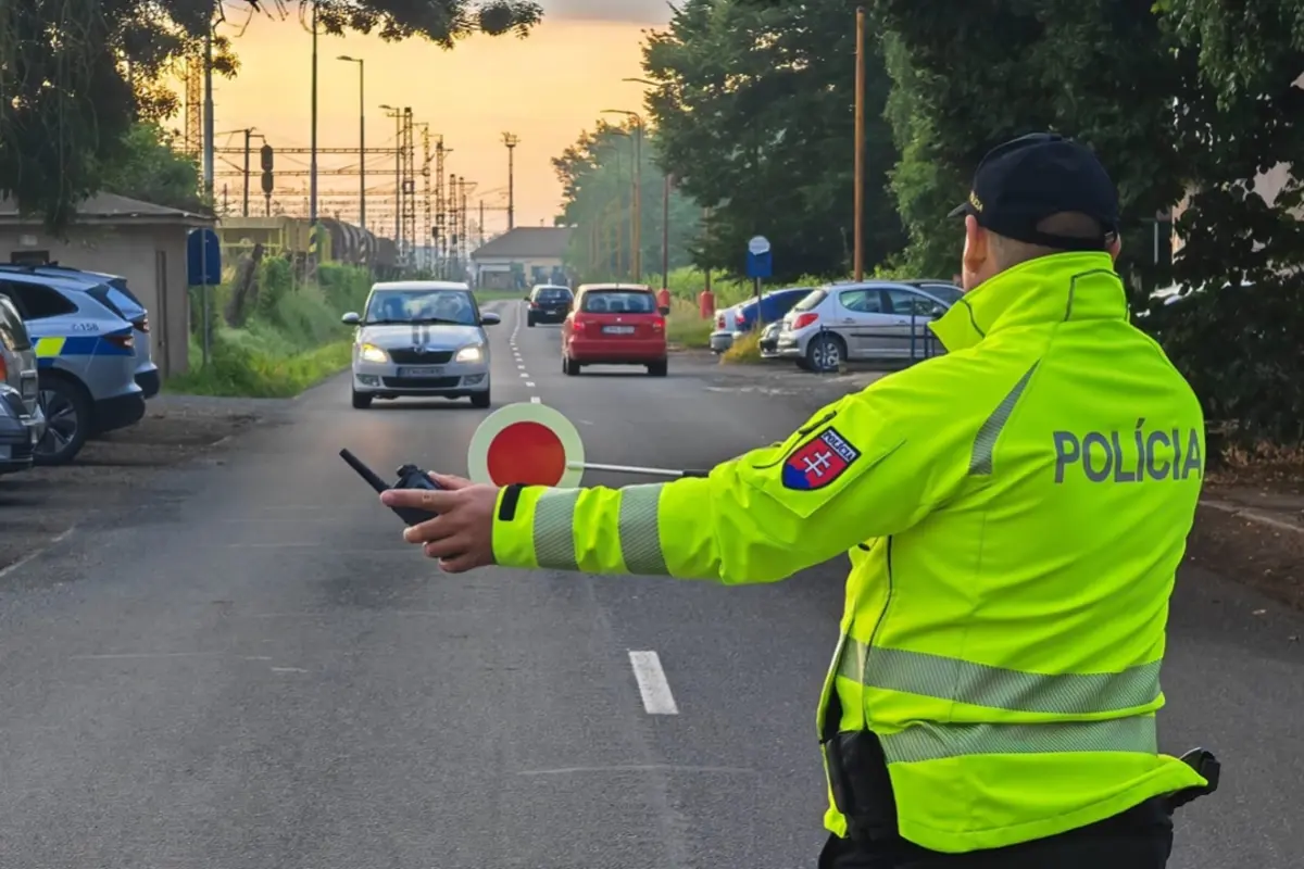 Foto: Vodiči, pozor na policajné kontroly. V sobotu sa na celom Slovensku začne rozsiahla akcia