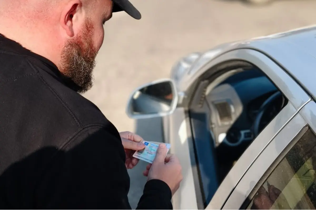 Foto: Policajné kontroly: Na cestách v Nitre a Zlatých Moravciach vás dnes môže zastaviť hliadka