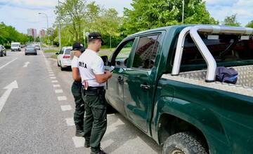 V Nitrianskom kraji sú dnes policajné kontroly: Vodiči, chodci a motorkári, v týchto časoch buďte na pozore