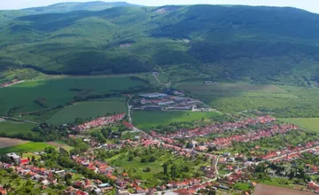 Neďaleko obce Žitavany našiel okoloidúci nehybné telo. Išlo o 48-ročnú ženu zo Zlatých Moraviec 