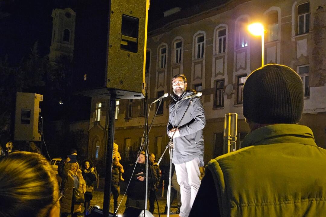 FOTO: Protivládny protest „Zastavme ich“  v Nitre, foto 1