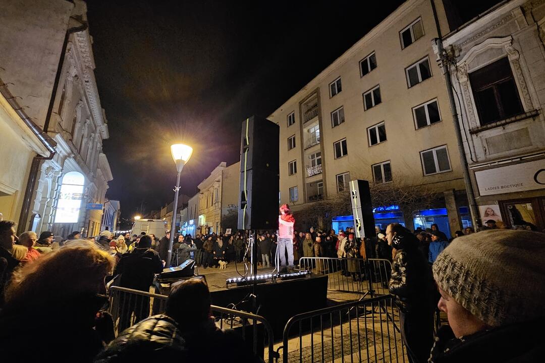 FOTO: Tretí protivládny protest "Zastavme ich" v Nitre, foto 9