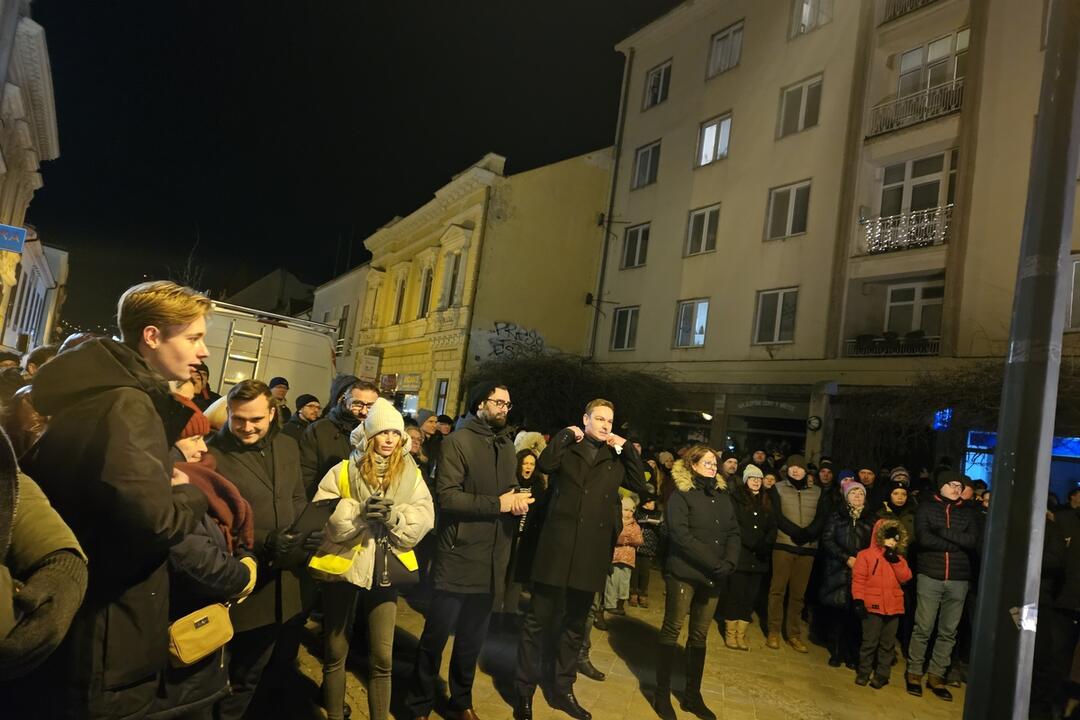 FOTO: Tretí protivládny protest "Zastavme ich" v Nitre, foto 14