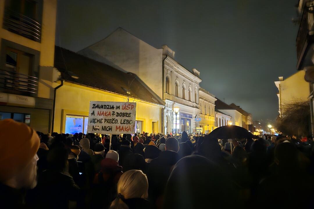 FOTO: Štvrtý protivládny protest "Zastavme ich" v Nitre, foto 5