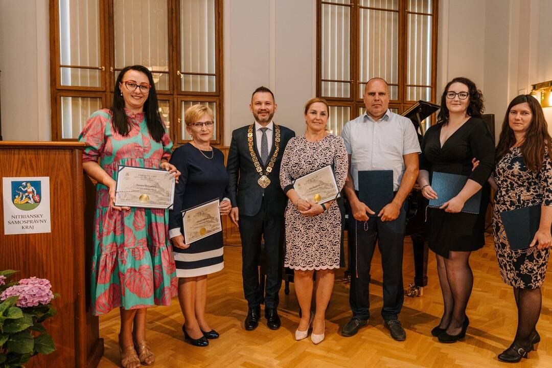 FOTO: Sociálni pracovníci Nitrianskeho kraja boli ocenení Starostlivým anjelom, foto 4