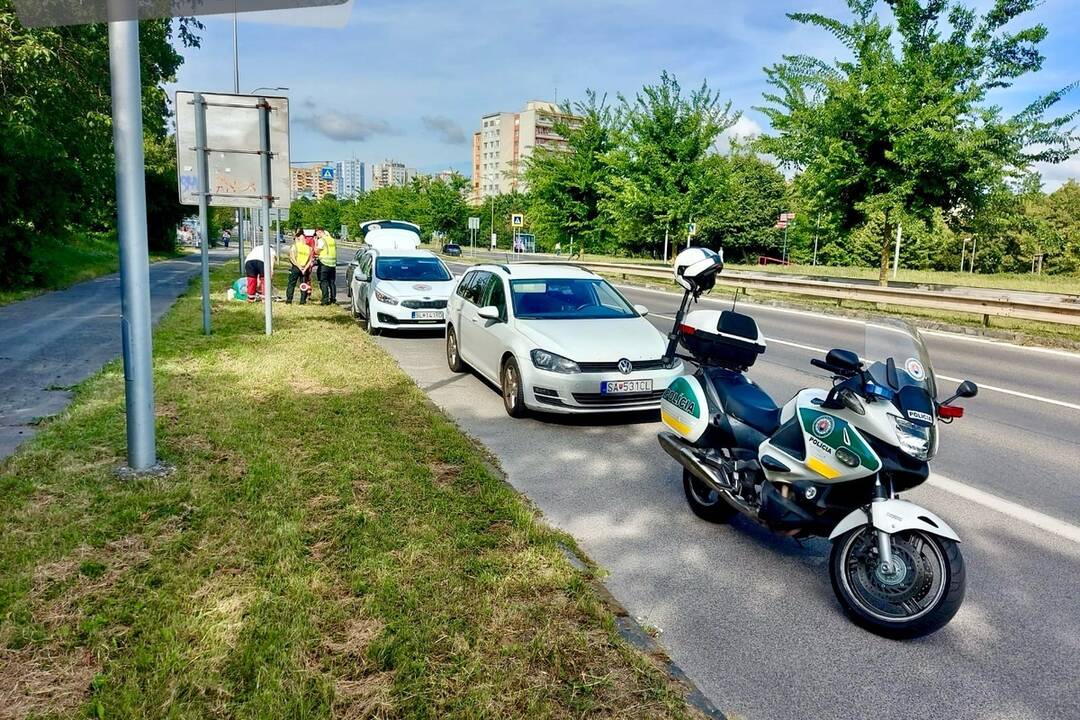 FOTO: Spoločná akcia polície a Slovenského Červeného kríža v Nitre, foto 2