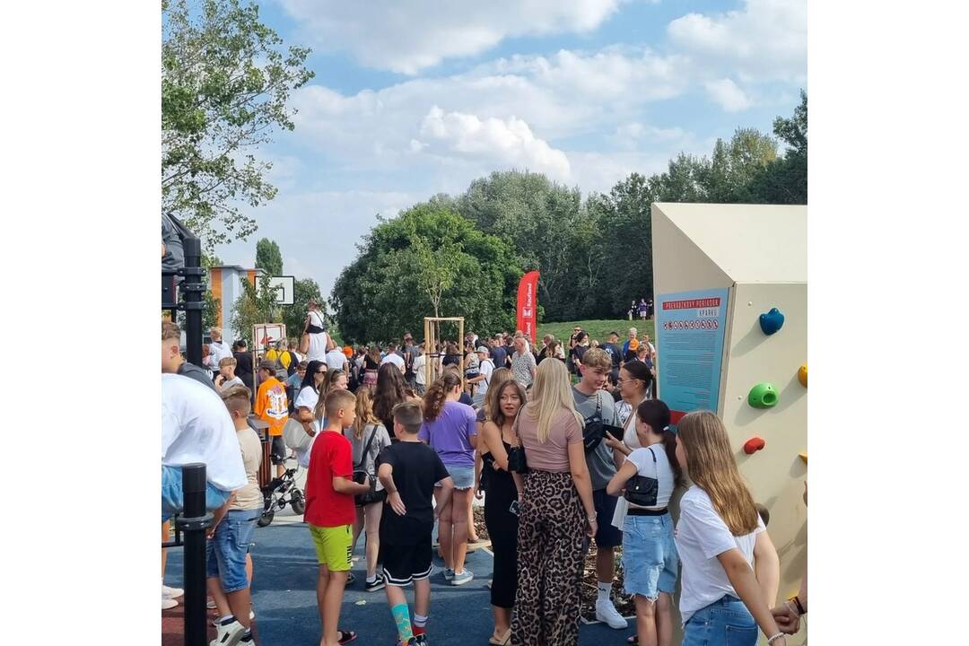 FOTO: Nový športový K-park vo Veči slávnostne otvorili, prišiel aj Separ, foto 6