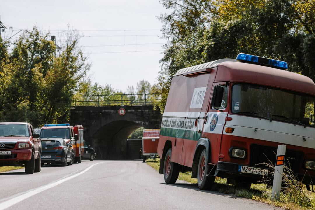 FOTO: Dunaj a Ipeľ odrezali obec na juhu Slovenska od sveta. Takto vyzerá zaplavená časť krajiny, foto 2