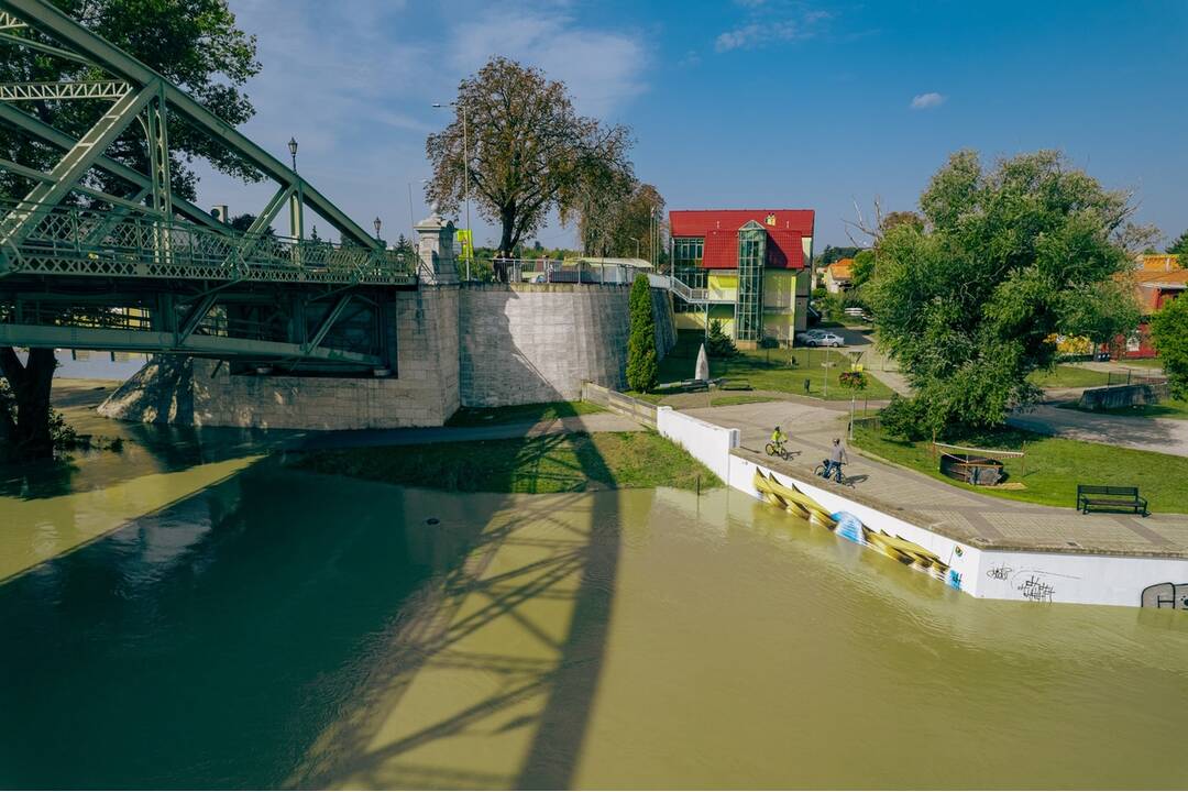 FOTO: Povodňová aktivita na Dunaji pri Štúrove a OStirhome vo štvrtok 19. septembra , foto 2