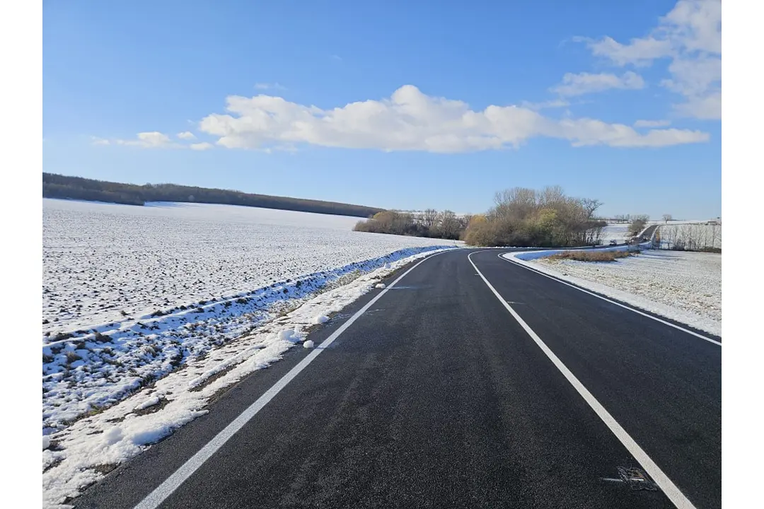 FOTO: Cesta medzi Golianovom a Vrábľami je hotová. Takto vyzerá pár dní pred otvorením, foto 10