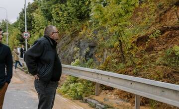 FOTO: Na sídlisku Klokočina v Nitre sa zosunul svah